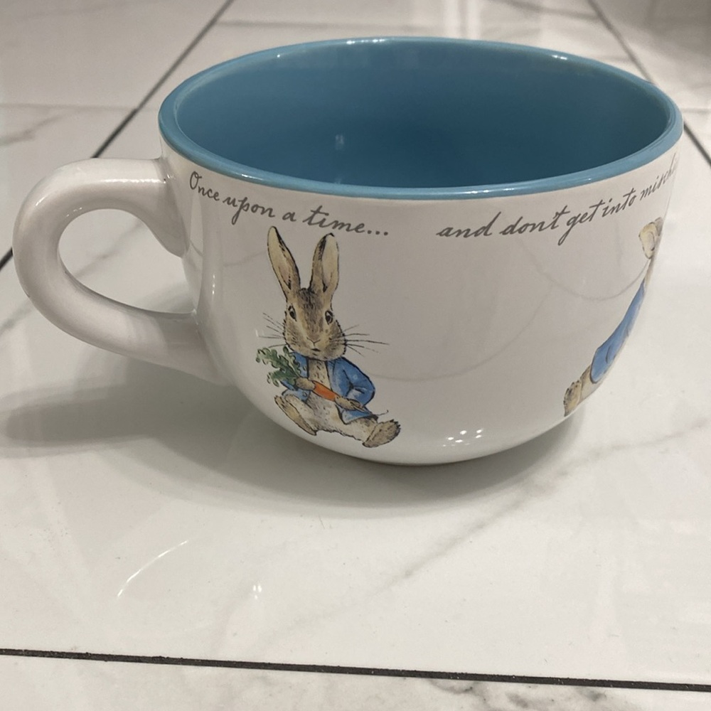 Beatrix Potter, Peter rabbit Super Bowl mug cereal bowl
